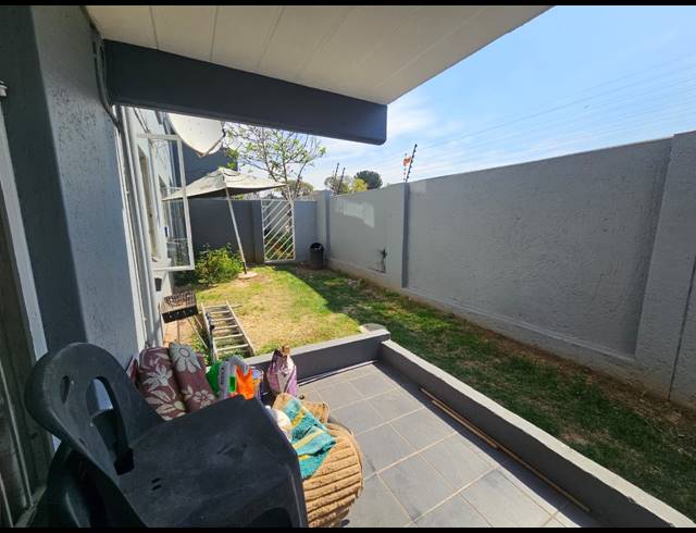 3 BEDROOM SECTIONAL TITLE FOR SALE IN LINMEYER